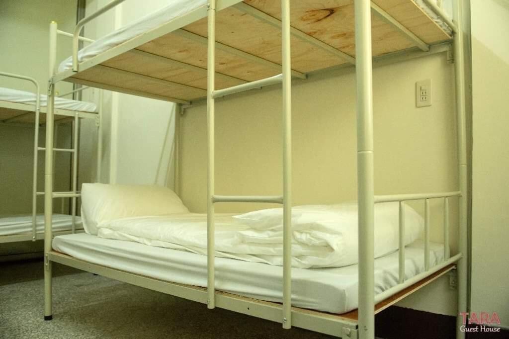 Tara 塔拉guest House Чиай Сити Екстериор снимка